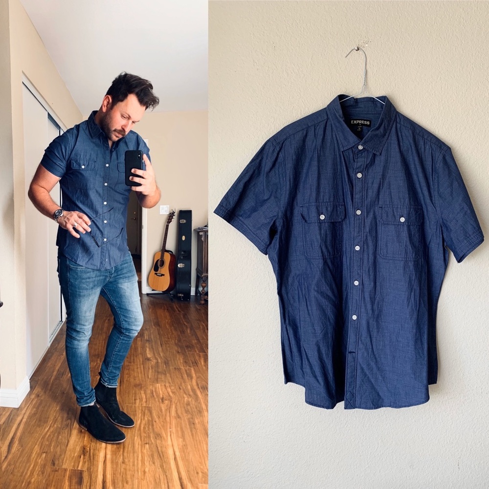 • EXPRESS short sleeve shirt •